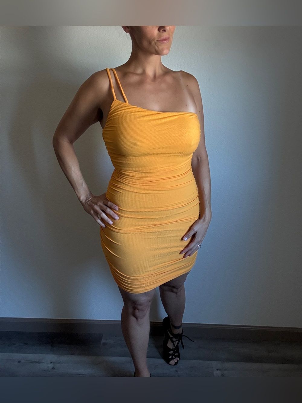 Princess Polly Reece Mini Dress NEW Orange Ribbed Ruched Bodycon - Picture 5 of 12